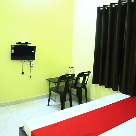 Shivraj Homestay Mathura Bagian luar foto