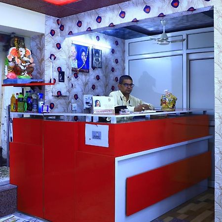 Shivraj Homestay Mathura Bagian luar foto