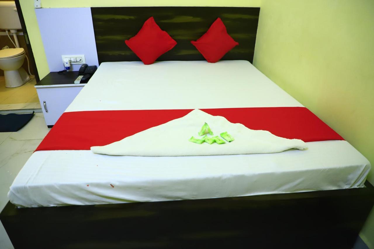 Shivraj Homestay Mathura Bagian luar foto