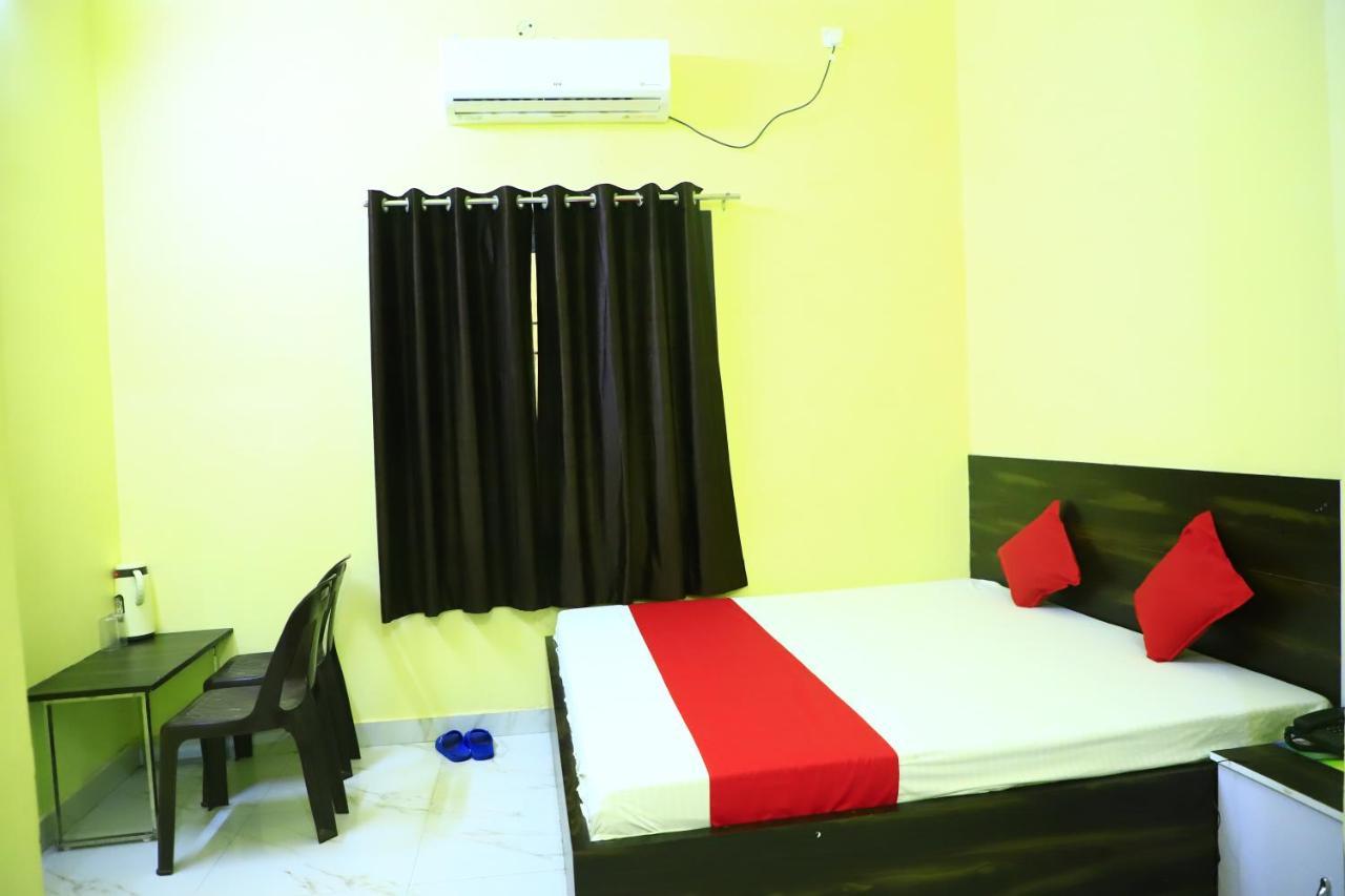Shivraj Homestay Mathura Bagian luar foto