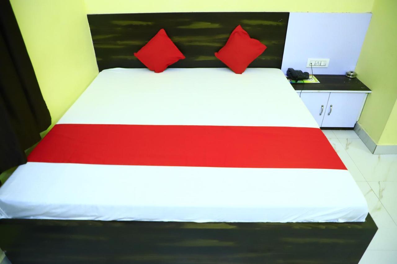 Shivraj Homestay Mathura Bagian luar foto