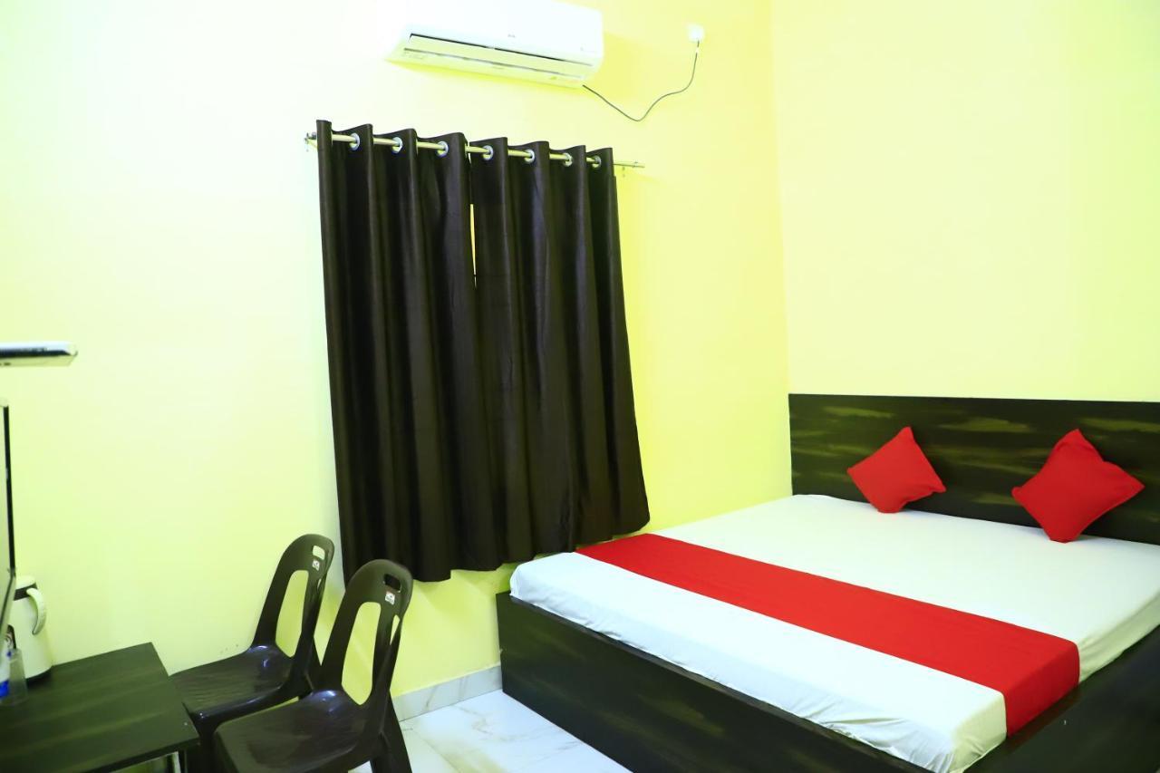 Shivraj Homestay Mathura Bagian luar foto