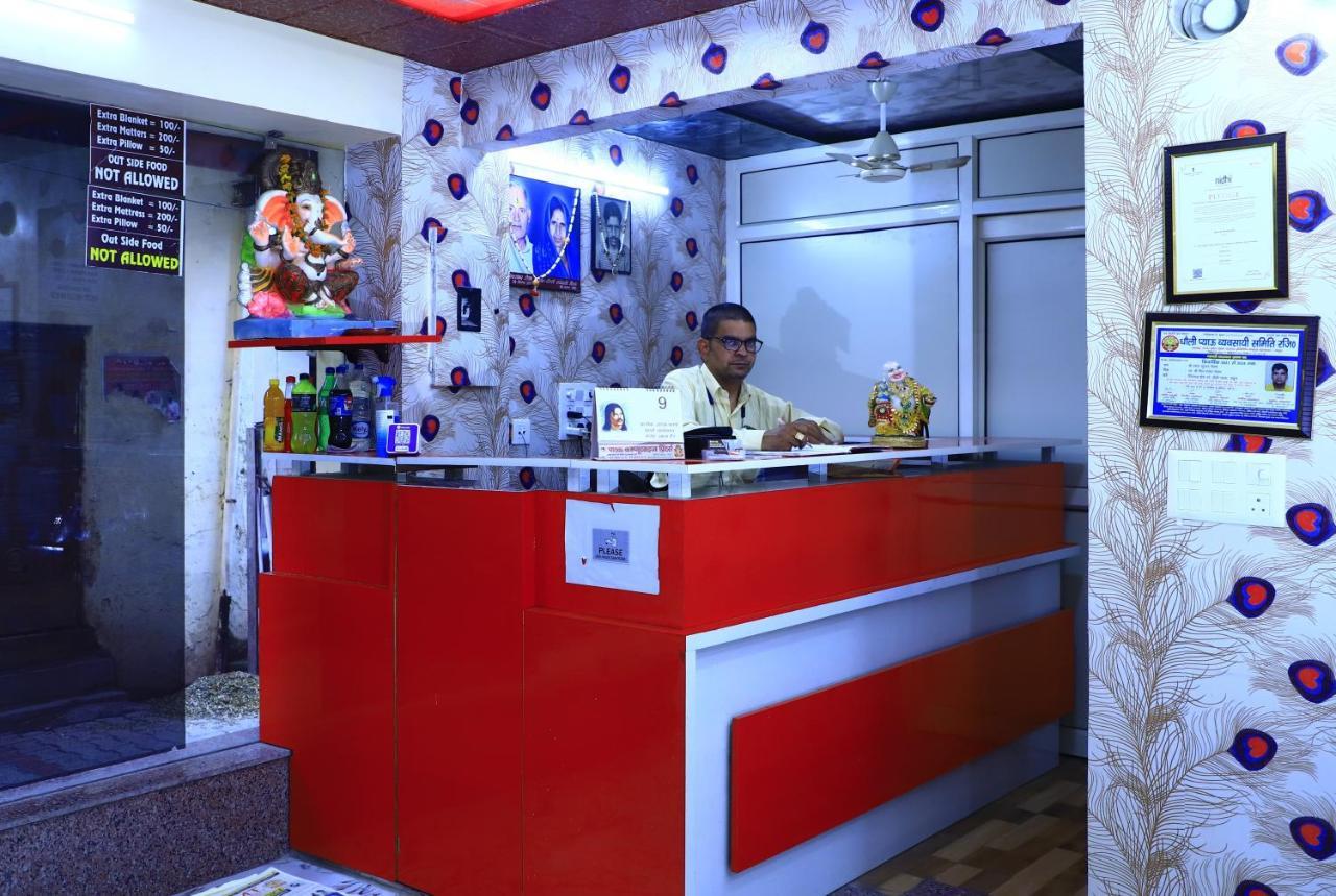 Shivraj Homestay Mathura Bagian luar foto
